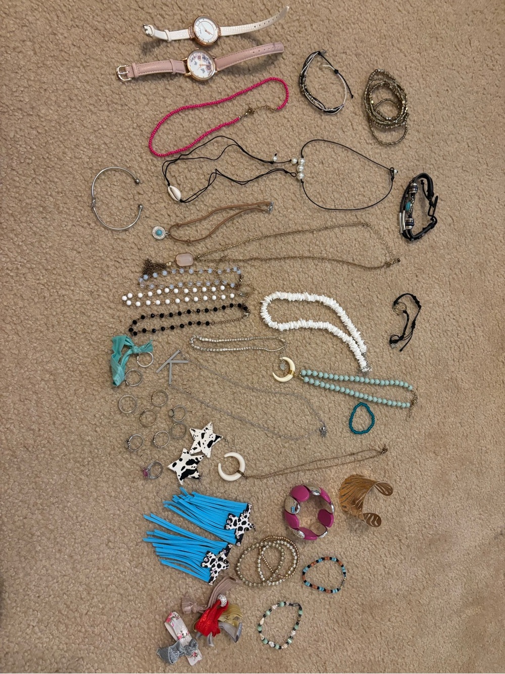 Mixed Women’s Jewelry Set in Turquoise, Pink, White and Gold